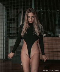 Horny Scarlett