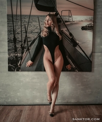 Horny Scarlett