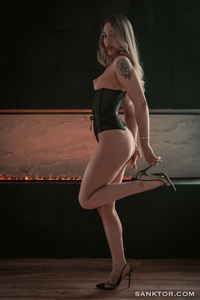 Horny Scarlett