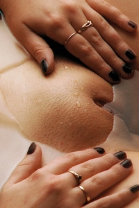 Wet fanny